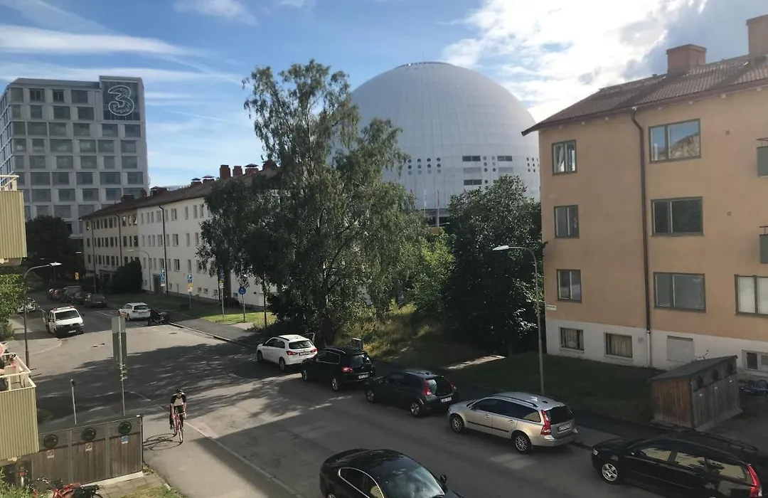 Cosy B&B-Well Located- Directly At Globen Ericsson-1